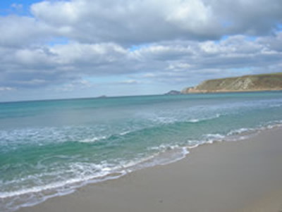 Sennen Cove beach (5 miles from Anjarden)